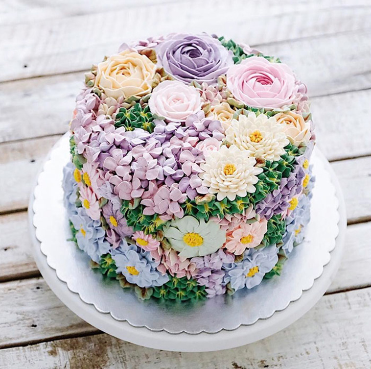 flower buttercream cakes