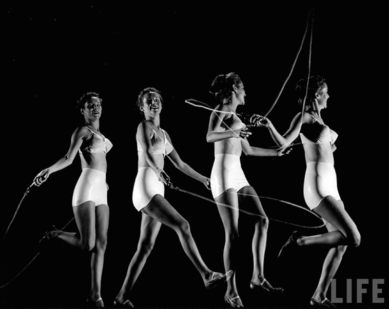 black and white movements