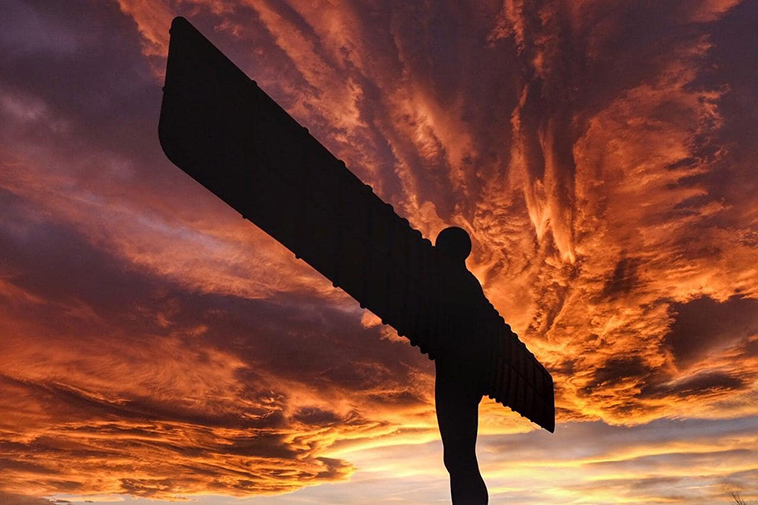 Angel of The North sculpture