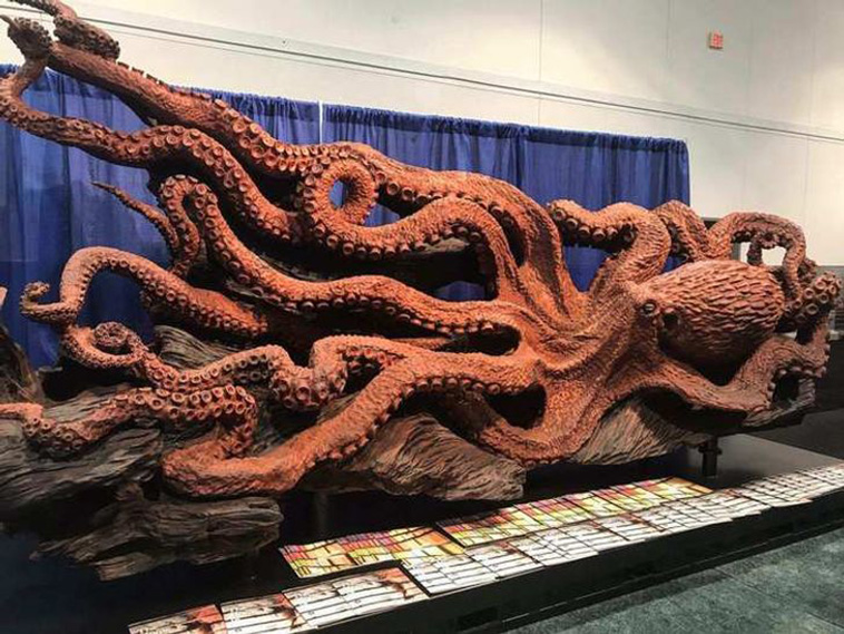 realistic wooden sculptures
