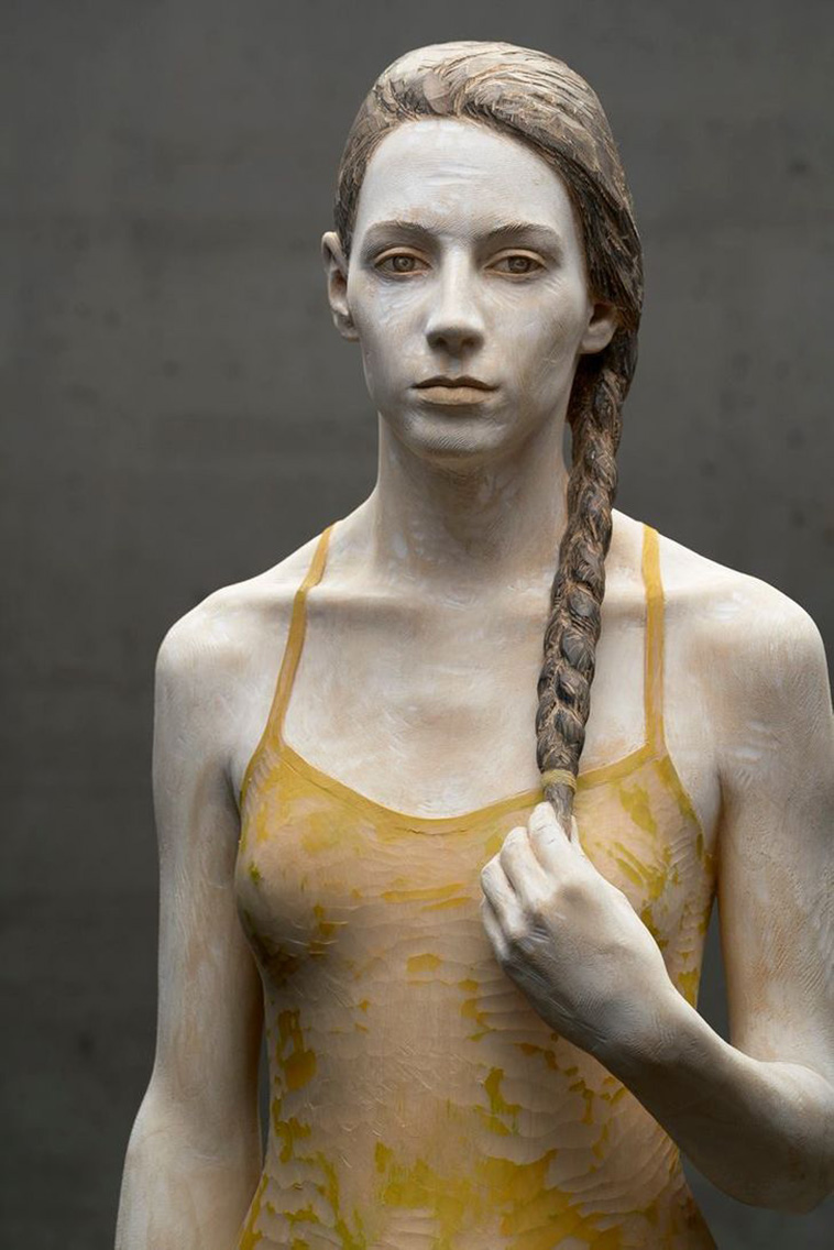 realistic wooden sculptures