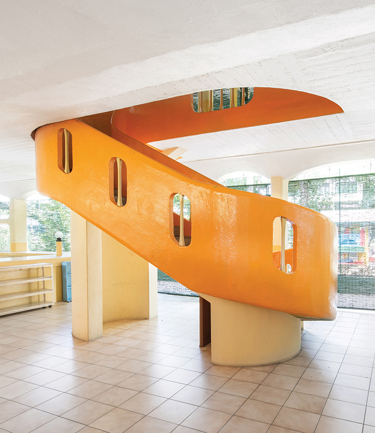 staircase by sri lankan modernist