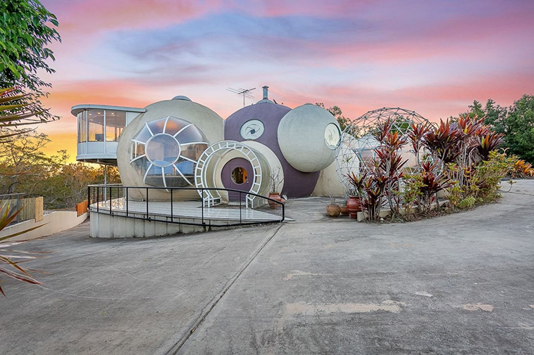 bubble house