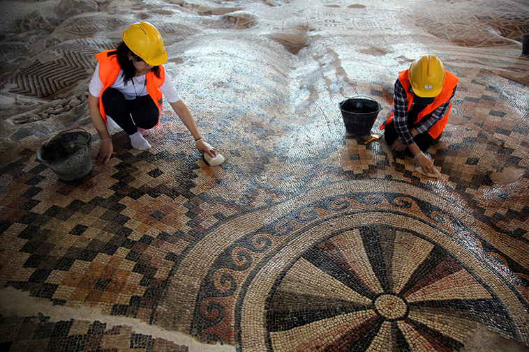 worlds largest mosaic