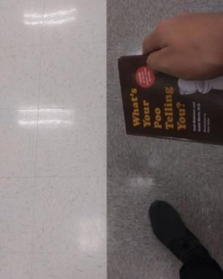 subway book reading