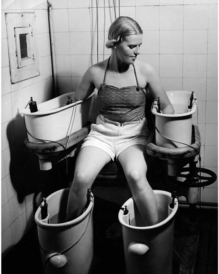 weird vintage things women