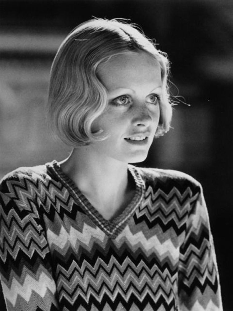 iconic twiggy pictures