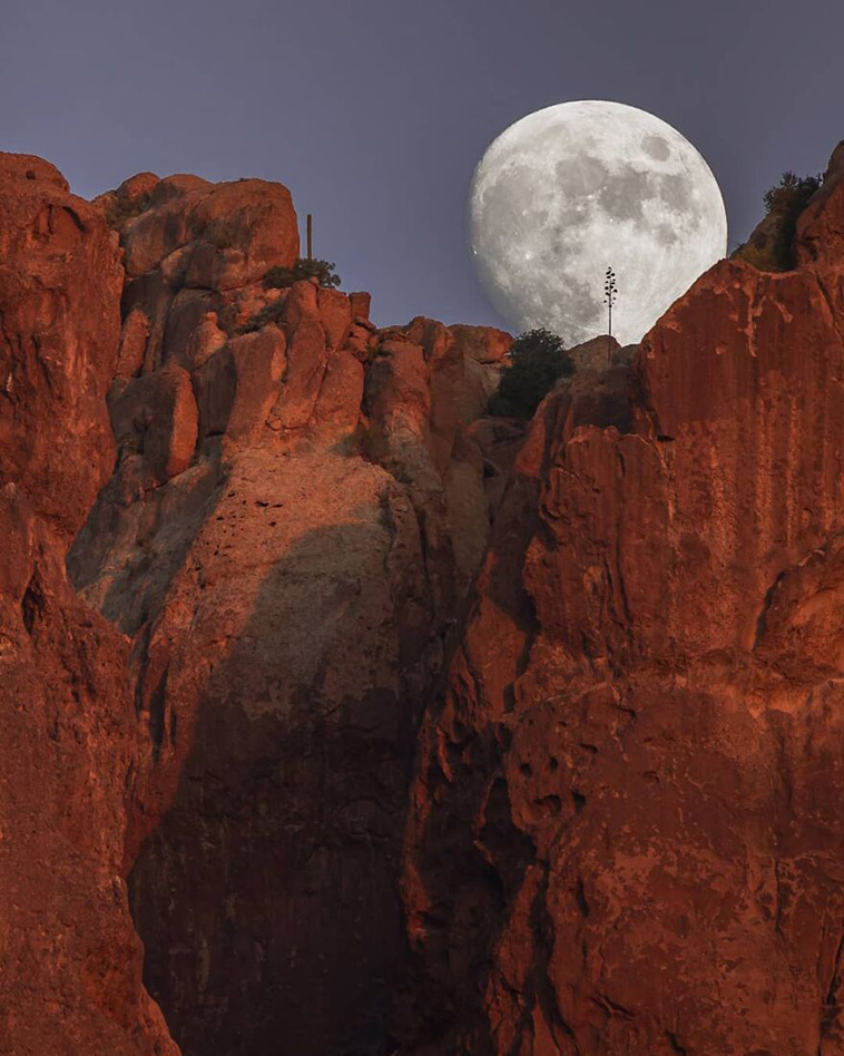 full moon zoom