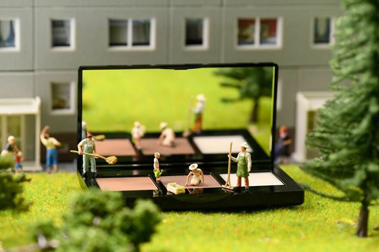 tiny worlds