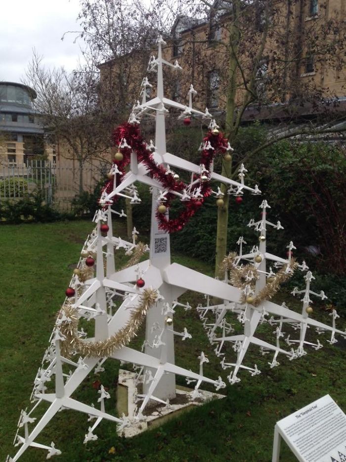 work place christmas trees