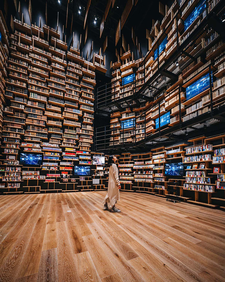 Incredible Culture Museum Designed With ‘Bookshelf Theater’