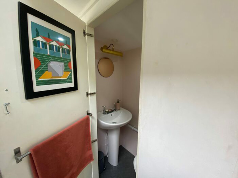bus house