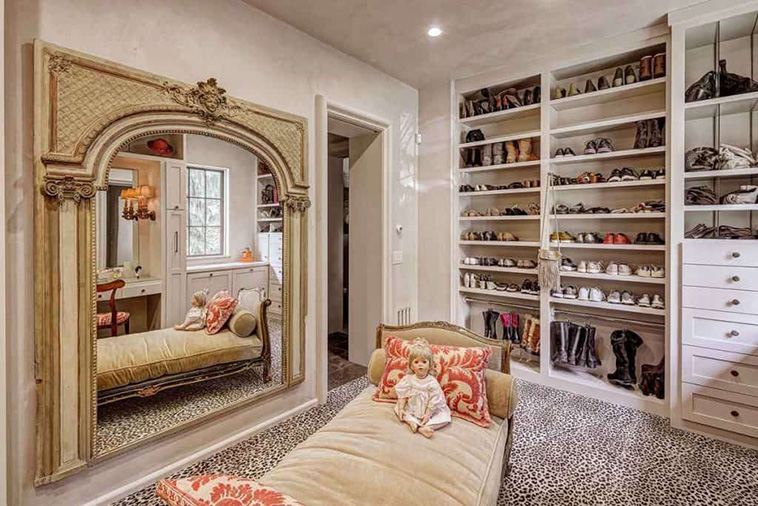 french country house
