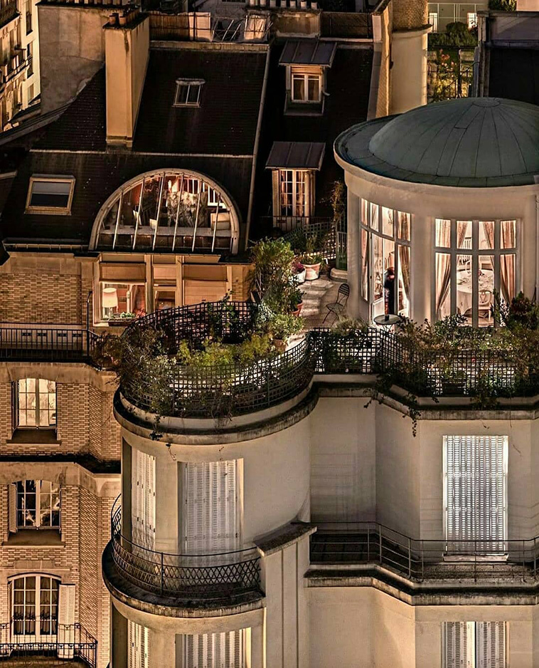 paris rooftop