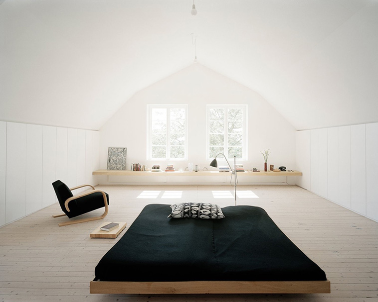 attic bedroom