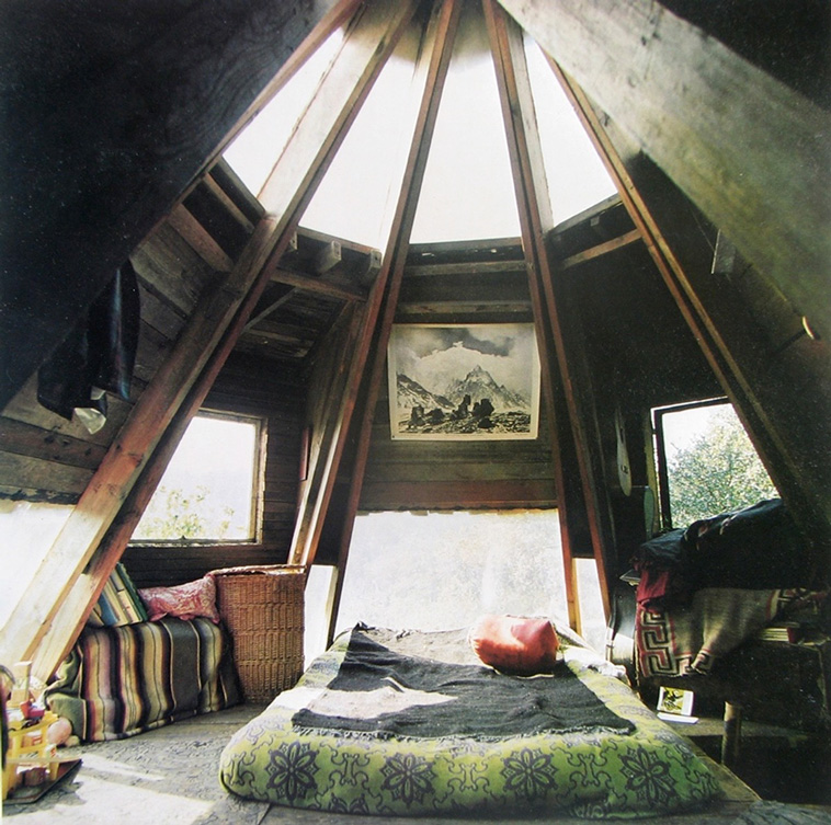 attic bedroom