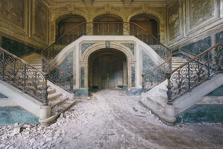 abandoned places