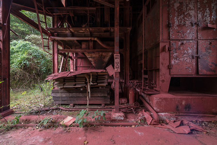 abandoned places