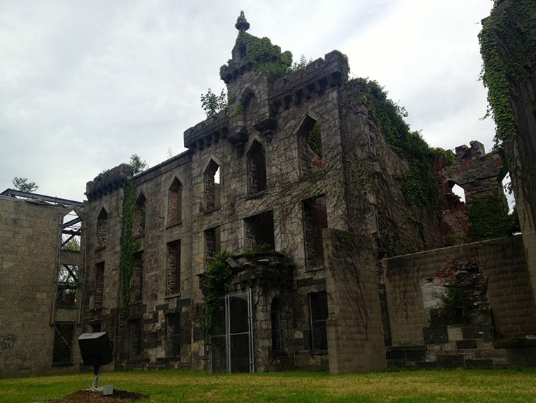 Smallpox Hospital Ruins On Roosevelt Island