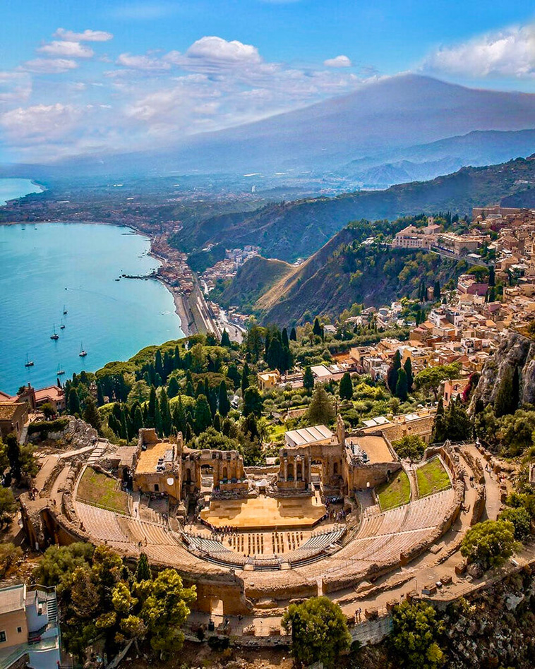 The Ancient Greek theater of Taormina 