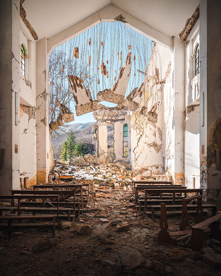 decline of the church in Italy