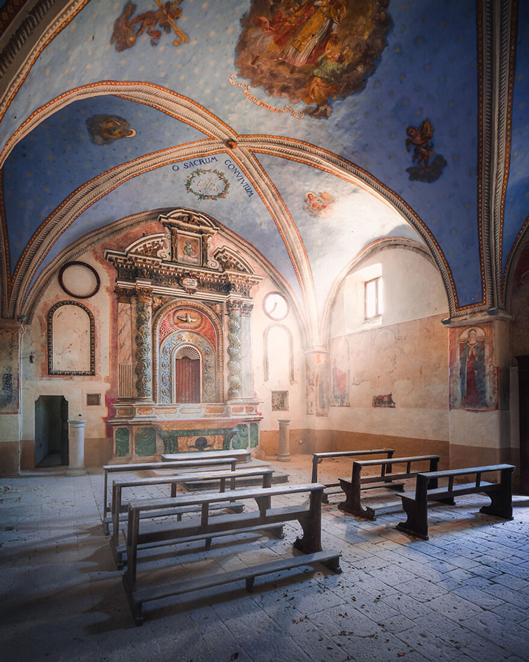 decline of the church in Italy