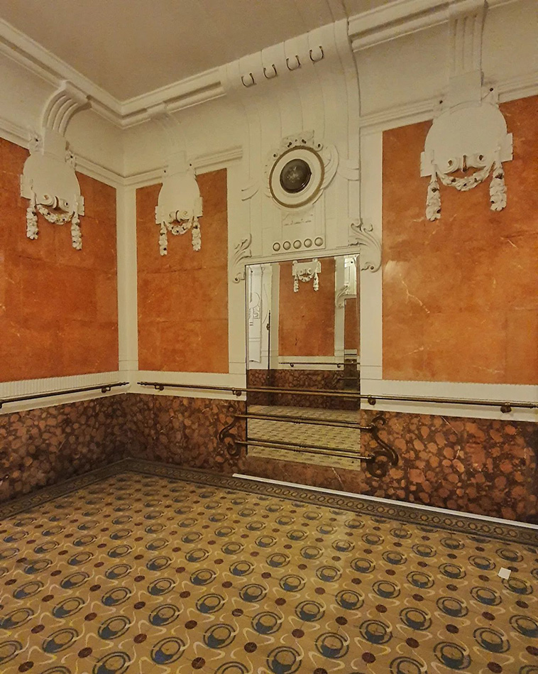 detailed photographs