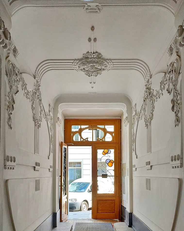 detailed photographs
