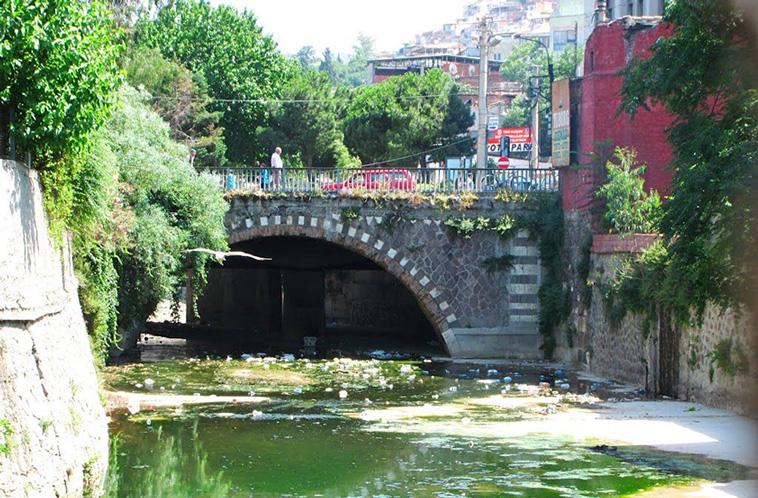 oldest bridges