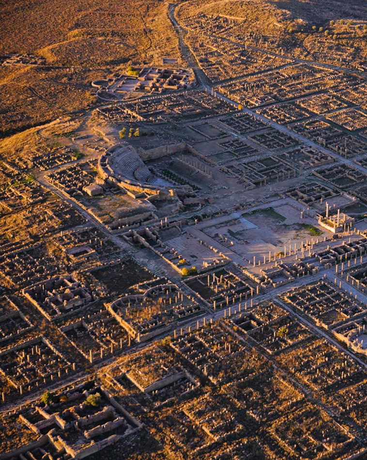 Timgad: Perfectly Preserved Ancient Roman City In Algeria