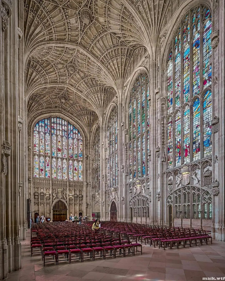Chapel of King's College at Cambridge University, English Gothic Vaulting