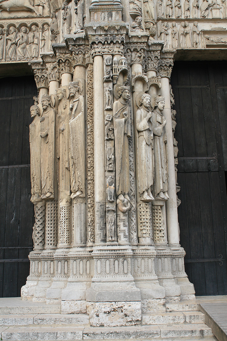 sculptures of Chartres Cathedral