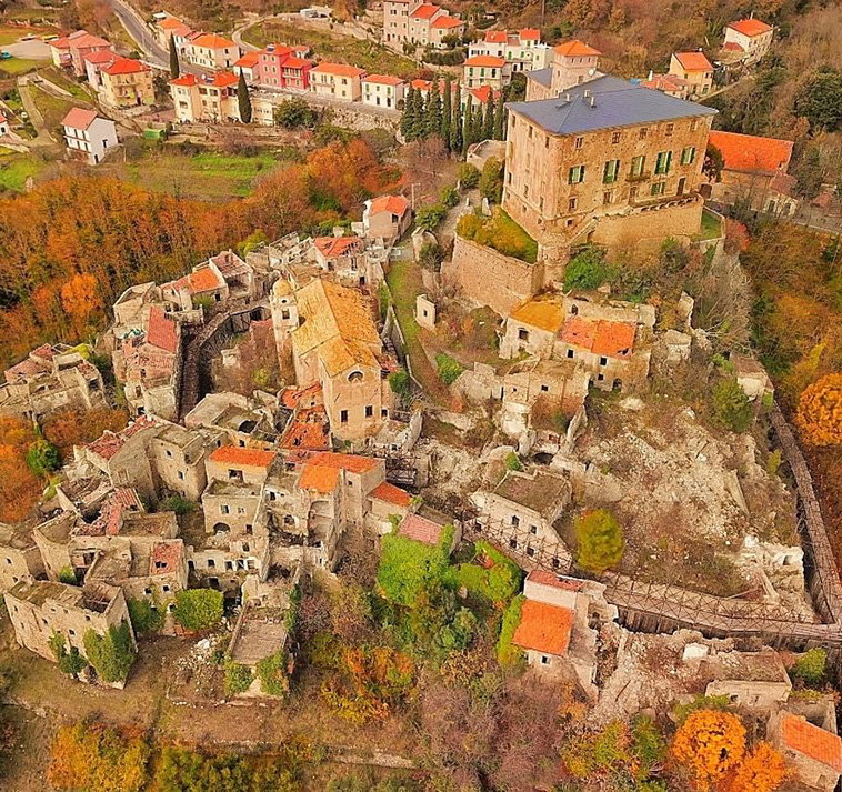 Ghost towns- Balestrino