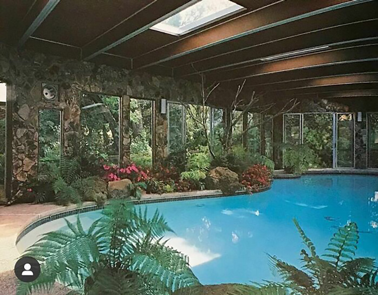 The 80s Interior