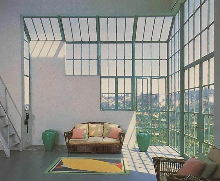 The 80s Interior