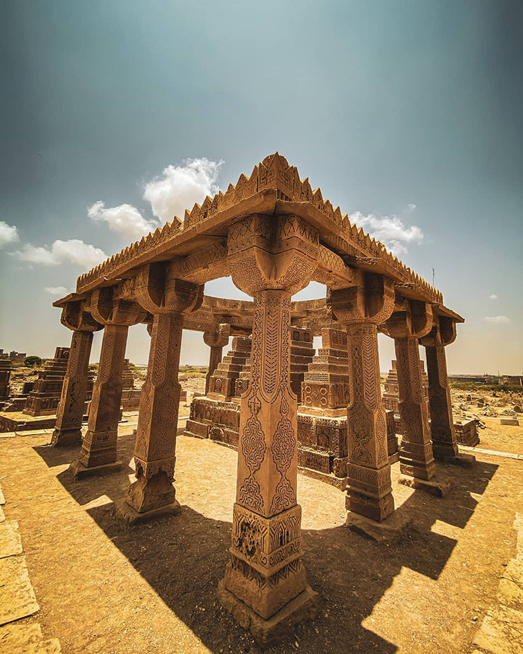 Chaukhandi Tombs, Karachi