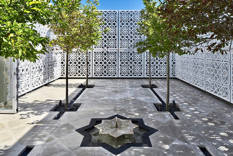 Contemporary Islamic Roof Garden