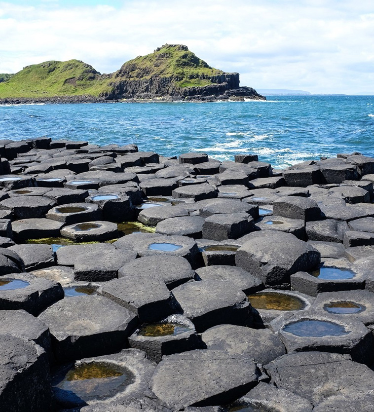 Unusual Rock Formations: Giant's Causeway in Ireland