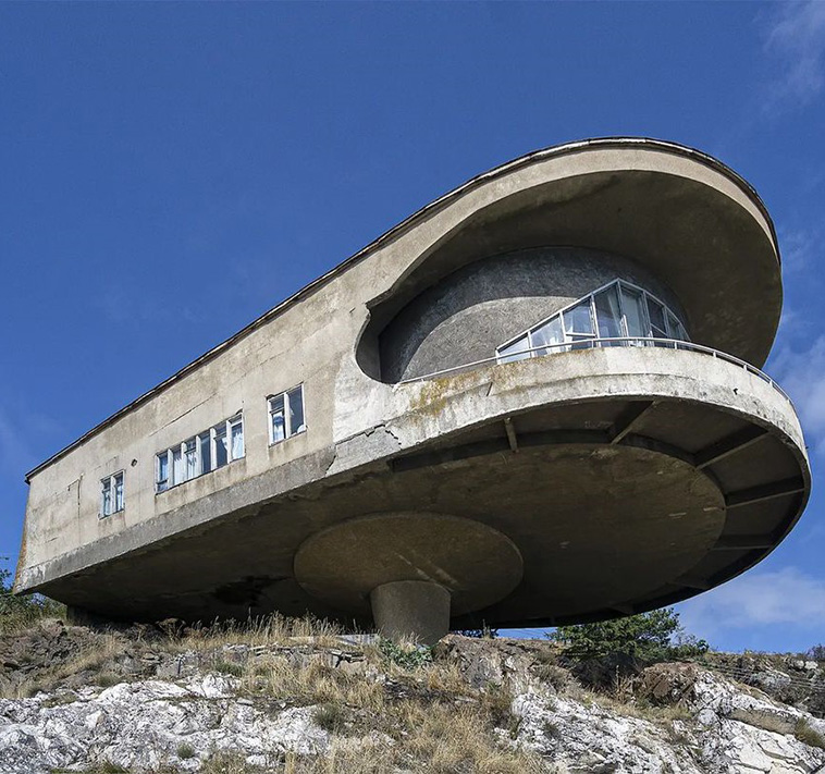 Sevan Writers House