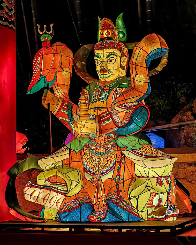 lantern of buddha at samgwangsa