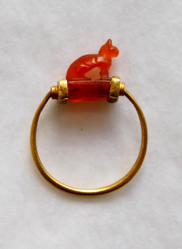 historical artifacts, cat shaped ancient Egyptian ring