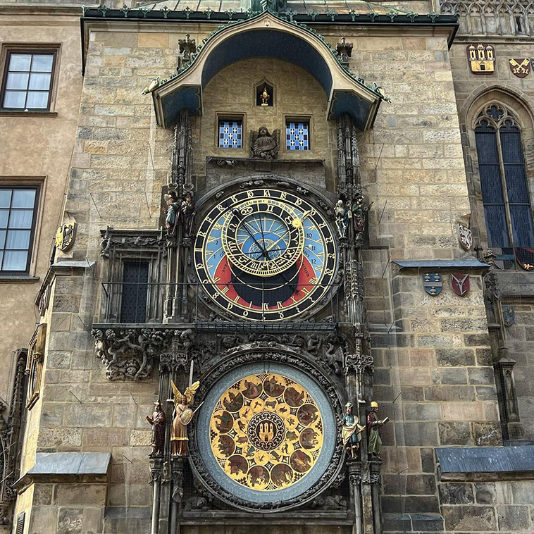 historical artifacts prague astronomical clock