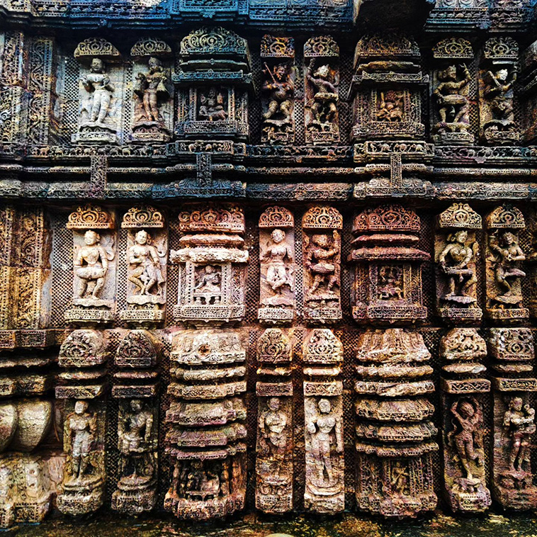 intricate detailing, konark sun temple