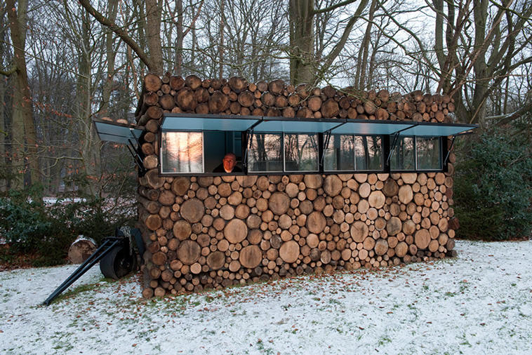 Mobile Log Cabin