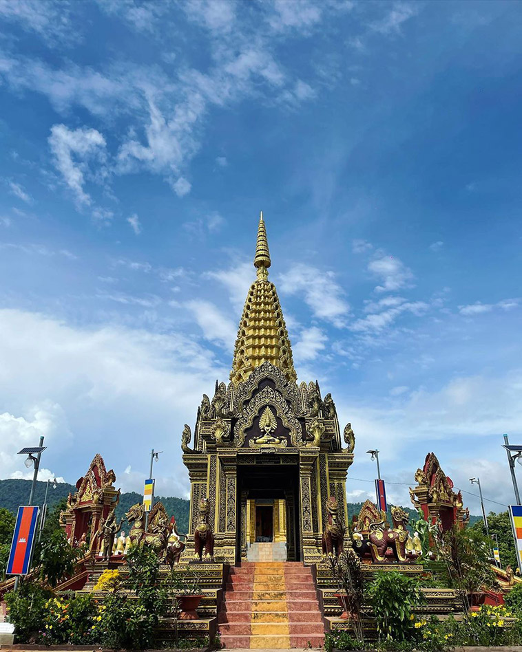 phnom yat temple of the kingdom of wonder