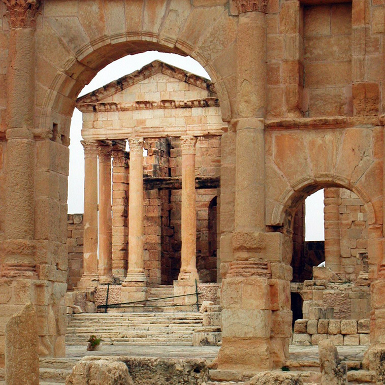 roman ruins of tunisia