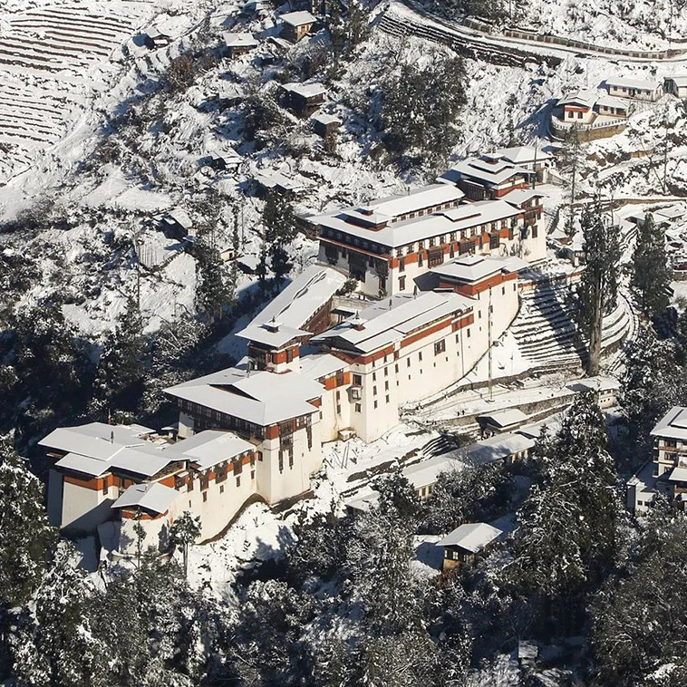 trongsa dzong of the country of dzongs