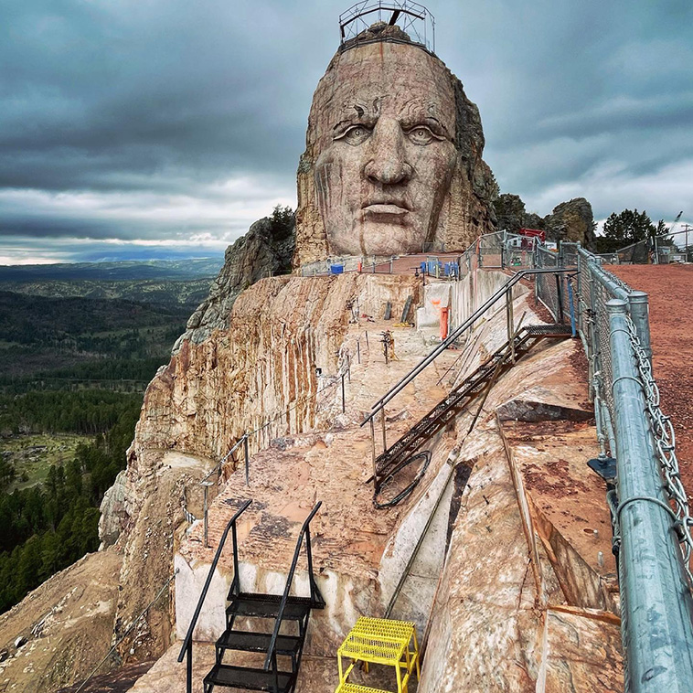 crazy horse, Busts of Historical Figures