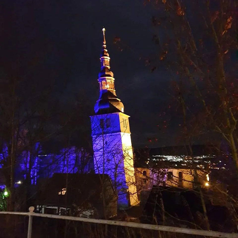 frankenhausen church tower during the night