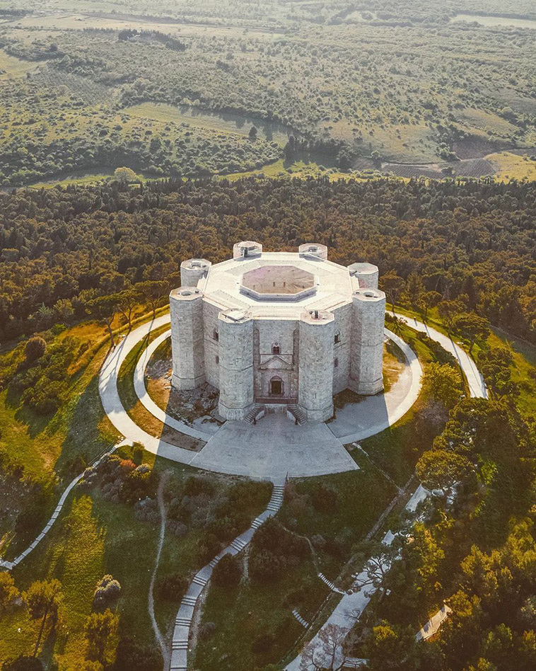 castel del monte from above